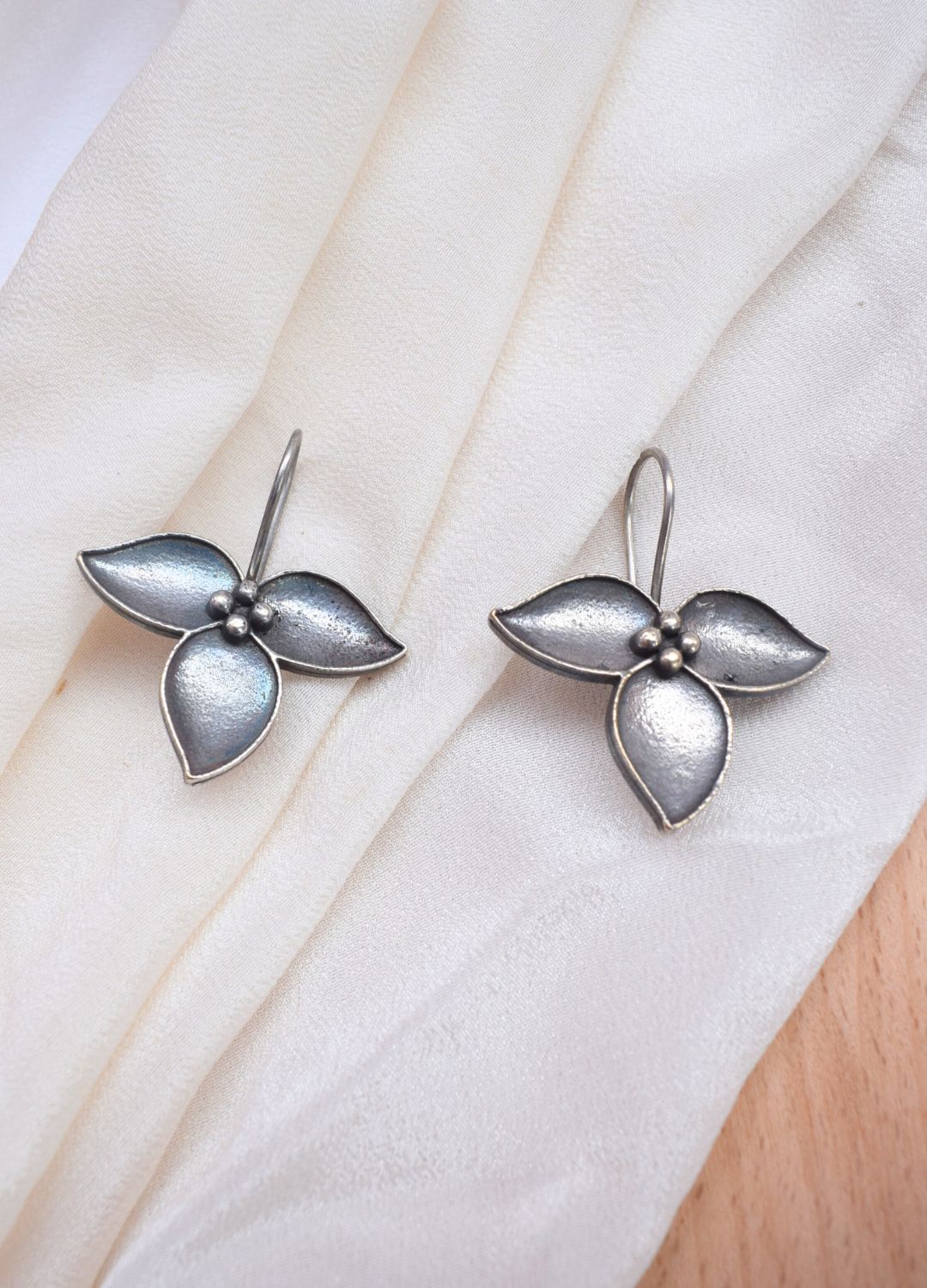 Silver Leaf Pattern Hook Earrings