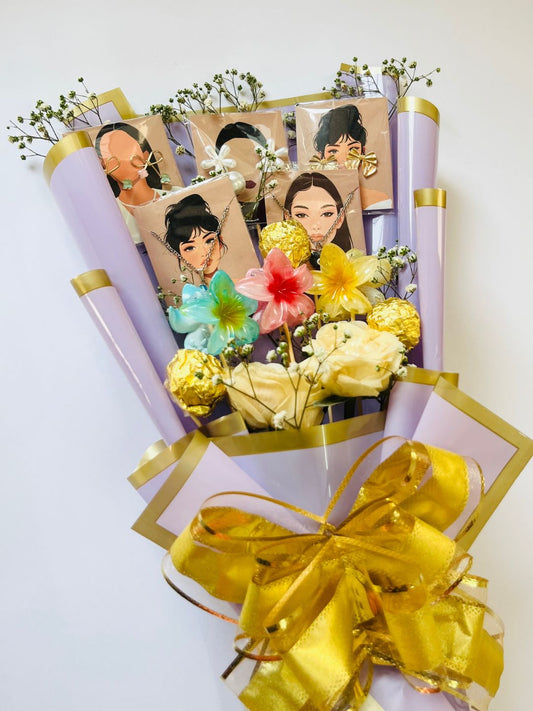 Elegant Jewelry and Accesories Gift Bouquet